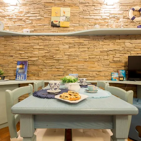 Апартаменты Casaviva - Historic Loft By The Sea In *