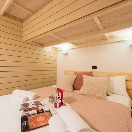 Апартаменты Casaviva - Historic Loft By The Sea In Камольи